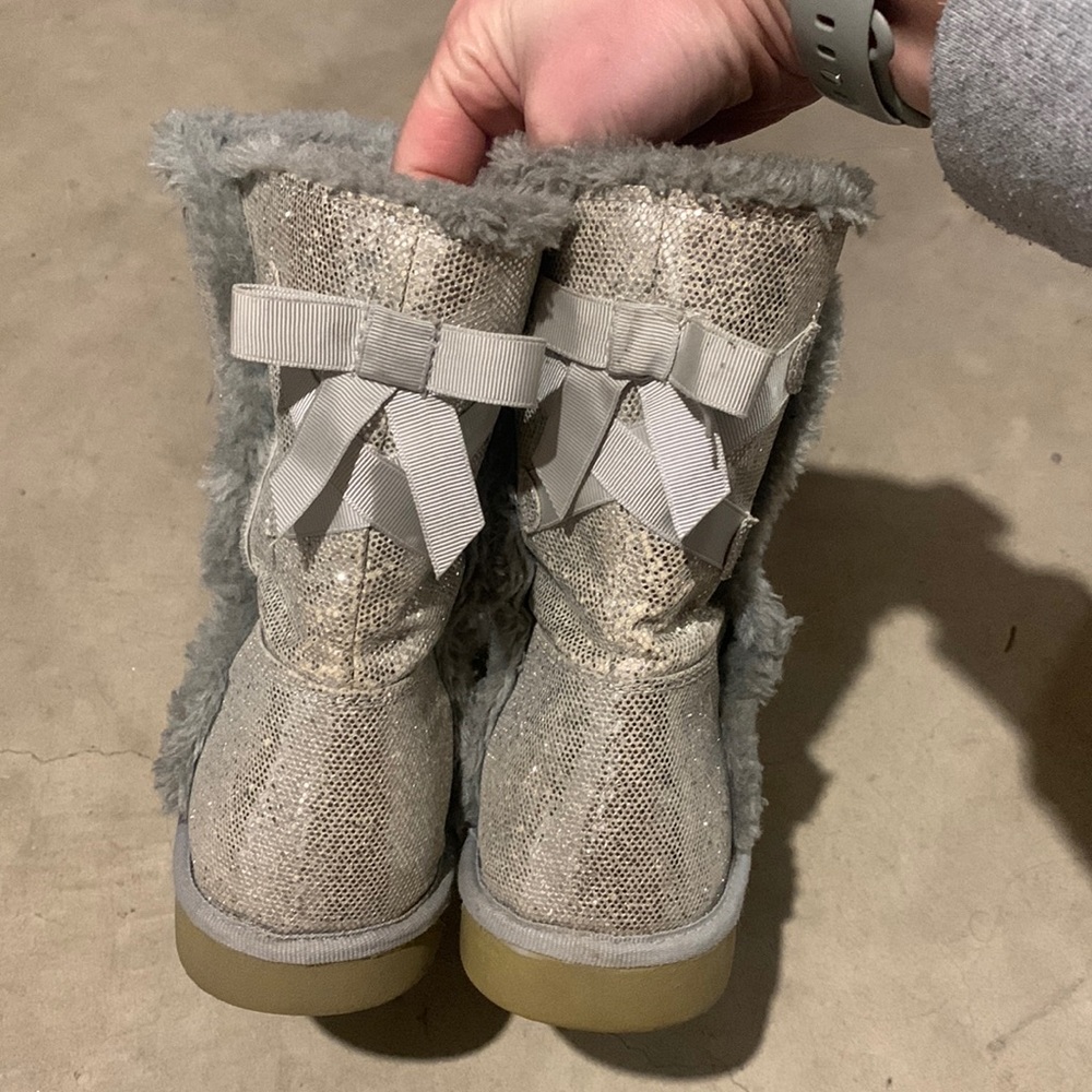 Sparkly fashion boots